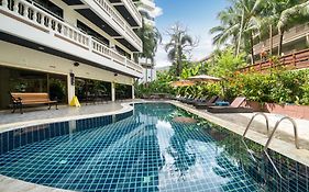 Patong Central Residence & Apartment